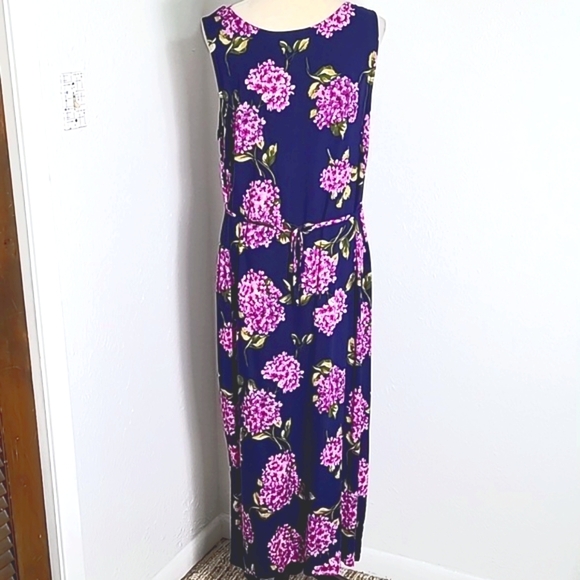 Expressions Sleeveless Maxi- Dress, Navy with Purple Flowers, Size 18 - Picture 6 of 9